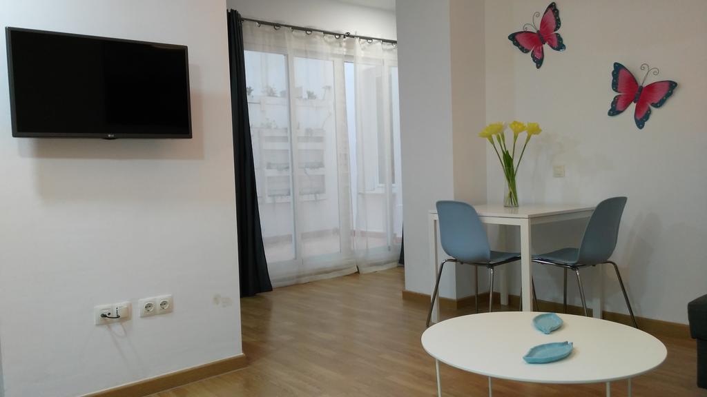 Ferienwohnung Mitjana Plaza Málaga Exterior foto