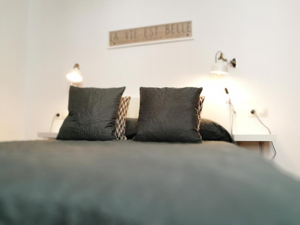 Ferienwohnung Mitjana Plaza Málaga Exterior foto