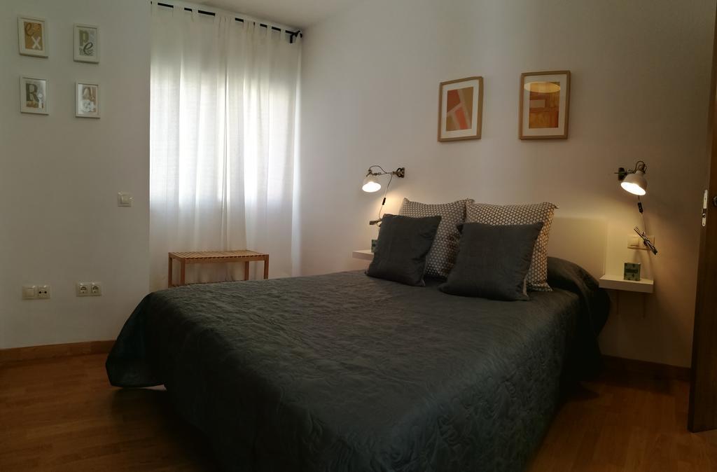 Ferienwohnung Mitjana Plaza Málaga Exterior foto