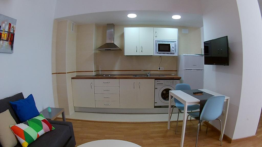 Ferienwohnung Mitjana Plaza Málaga Exterior foto