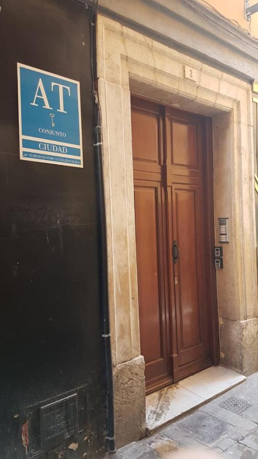 Ferienwohnung Mitjana Plaza Málaga Exterior foto