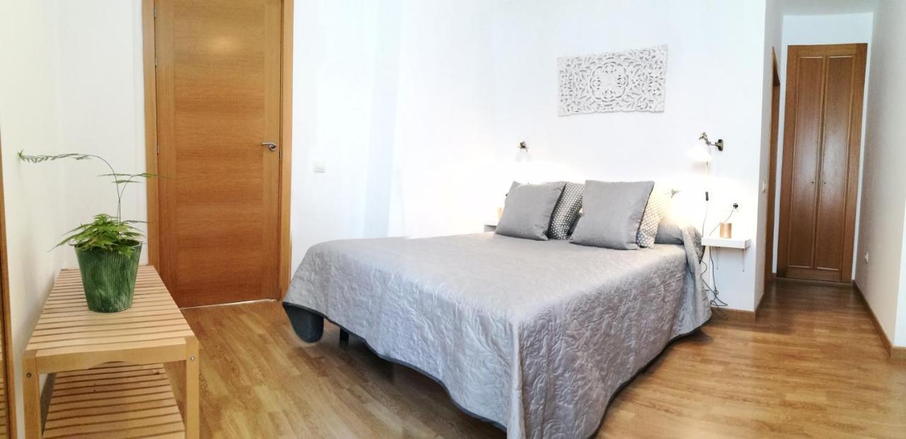 Ferienwohnung Mitjana Plaza Málaga Exterior foto
